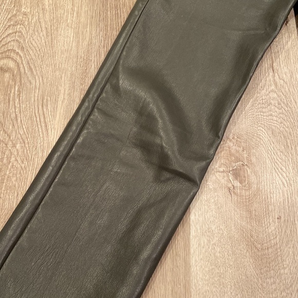 Aritzia Babaton Grey Melina Faux Leather Pants - Picture 2 of 6